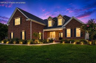 6924 Neville Drive, Ooltewah, TN 37363