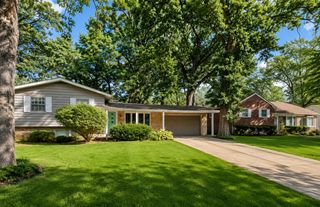 49 Briarcliff Road, Montgomery, IL 60538