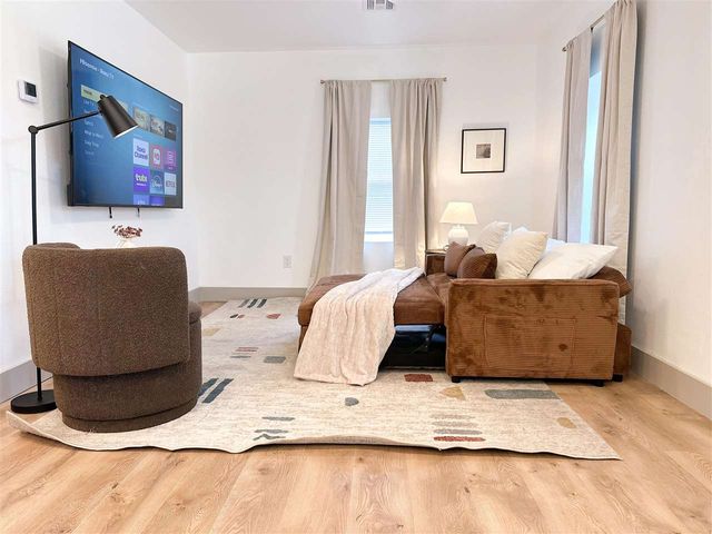 1219 NW Williams Ave, Lawton, OK 73507