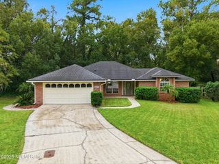 3177 SECRET WOODS Trail W, Jacksonville, FL 32216