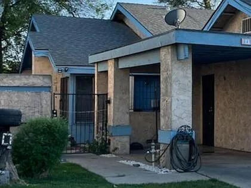 841 E Prospect Avenue, Visalia, CA 93291