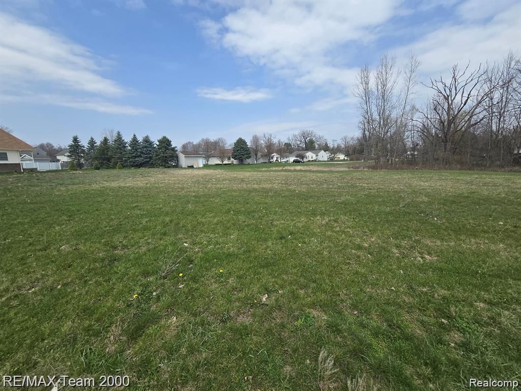 0000 GOLDFINCH Park, Milan, MI 48160