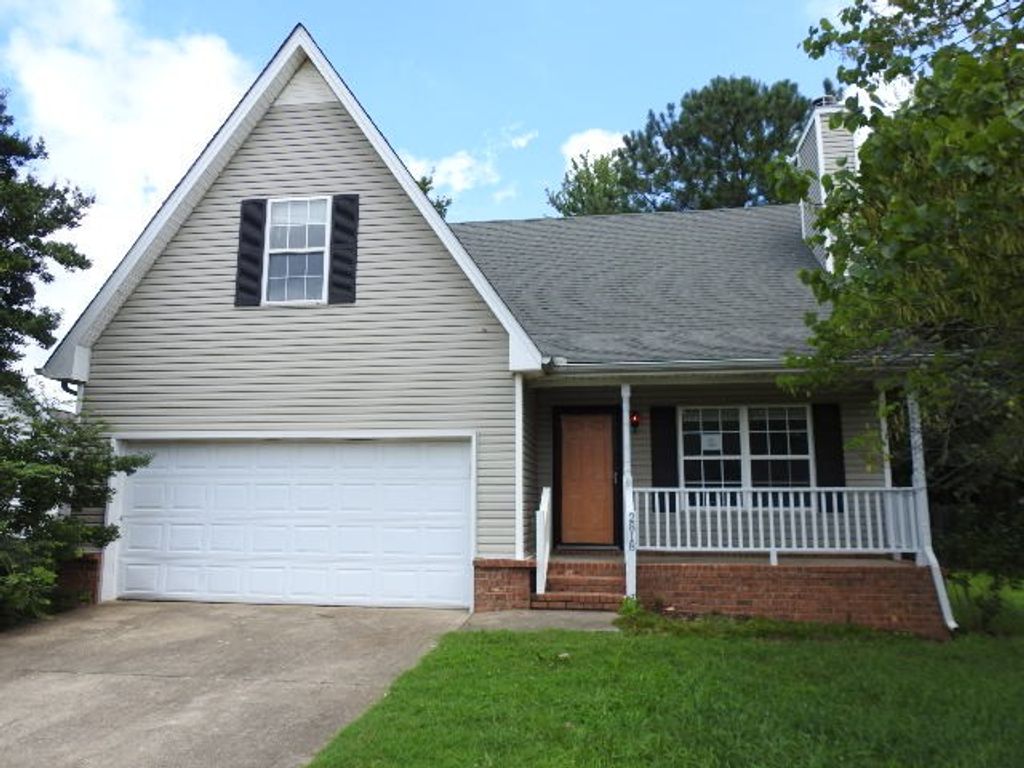 2818 Windemere Dr, Murfreesboro, TN 37128