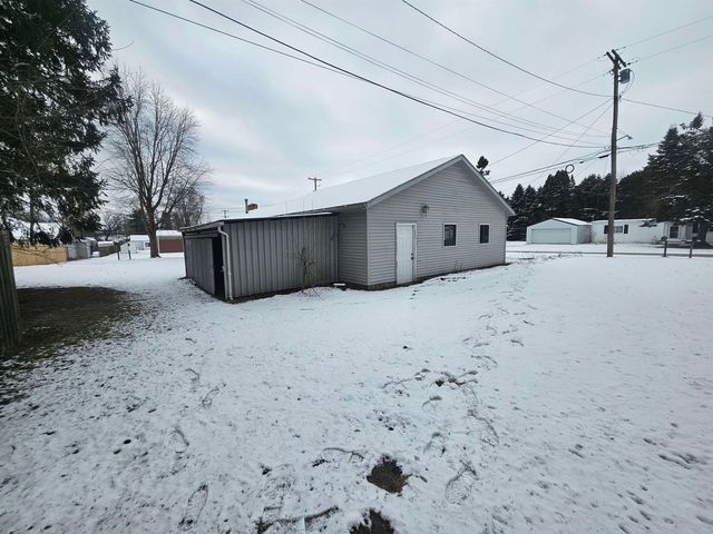 326 Blondin Street, Pinconning, MI 48650