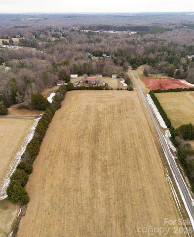 171 Lakey Road, Mocksville, NC 27028