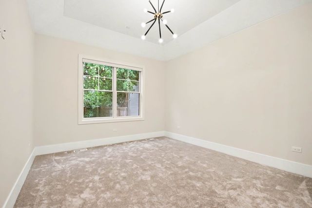 4119 N Lincoln Street, Westmont, IL 60559