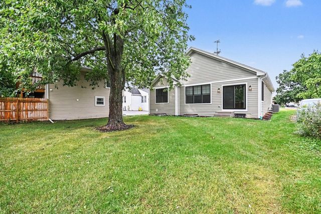 4119 N Lincoln Street, Westmont, IL 60559