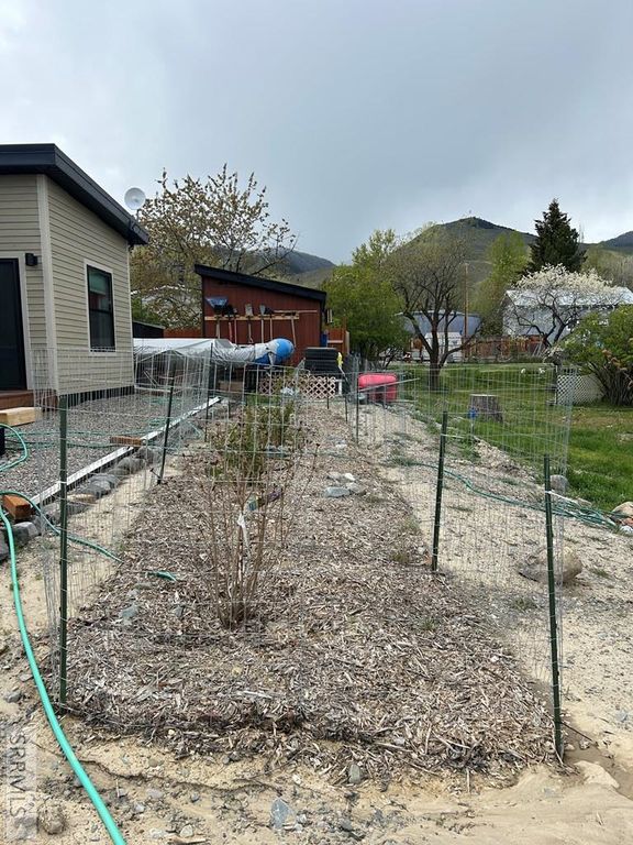 Image 31 of property listing at 1303 Bryan Avenue, Salmon, ID 83467
