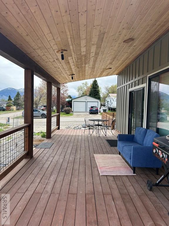 Image 32 of property listing at 1303 Bryan Avenue, Salmon, ID 83467