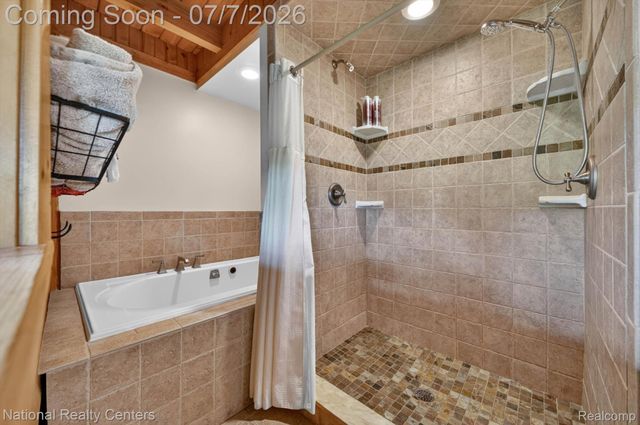 12426 Shaffer Road, Springfield Charter Township, MI 48350