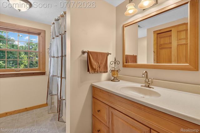 12426 Shaffer Road, Springfield Charter Township, MI 48350
