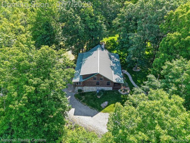 12426 Shaffer Road, Springfield Charter Township, MI 48350