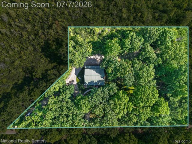12426 Shaffer Road, Springfield Charter Township, MI 48350