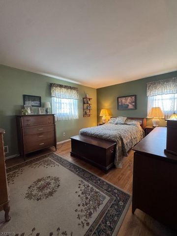 12 Bernice Rd, Belleville Twp., NJ 07109