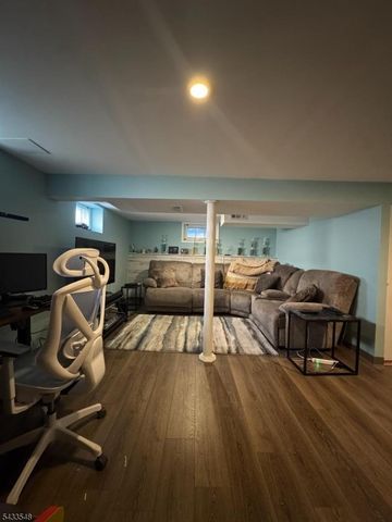 12 Bernice Rd, Belleville Twp., NJ 07109