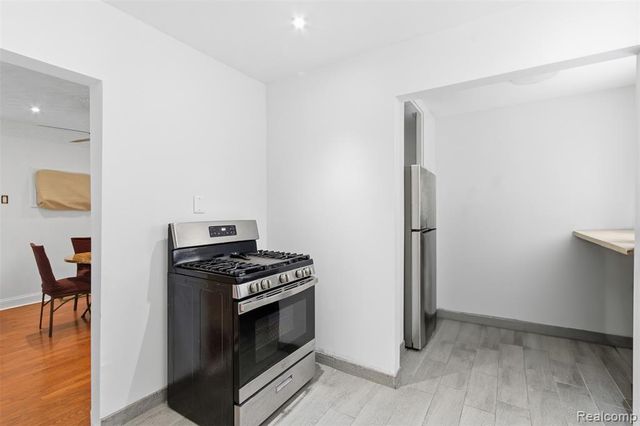 17532 Wisconsin Street, Detroit, MI 48221