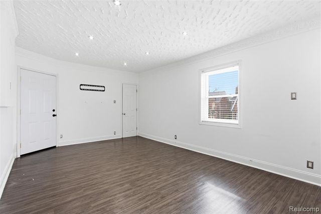 17532 Wisconsin Street, Detroit, MI 48221