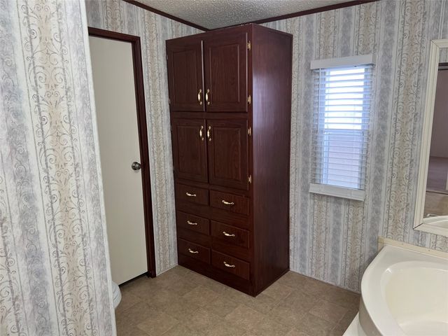 2648 County Road 600, Farmersville, TX 75442