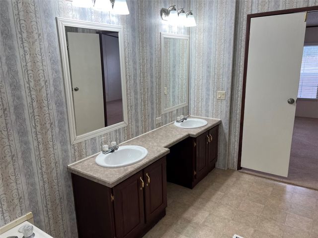 2648 County Road 600, Farmersville, TX 75442