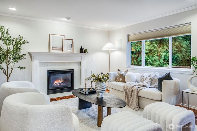 27831 NE 30th Street, Redmond, WA 98053