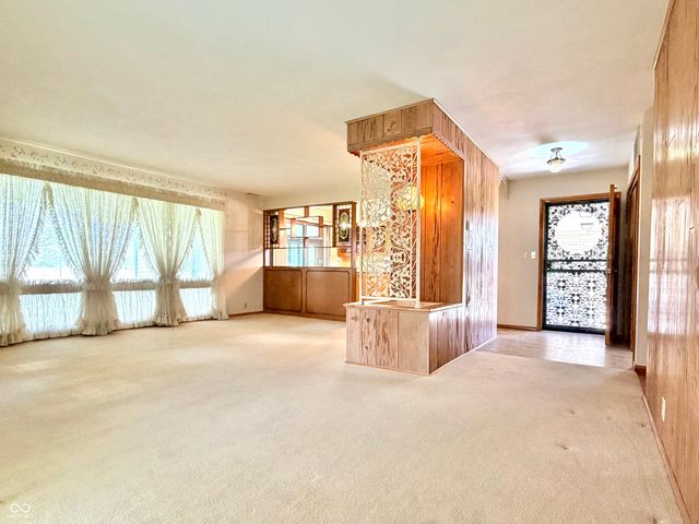 8700 W County Road 600 S, Daleville, IN 47334