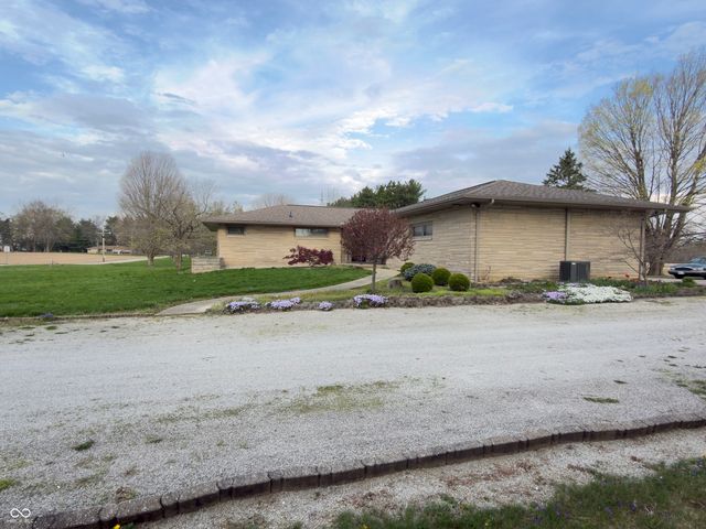 8700 W County Road 600 S, Daleville, IN 47334