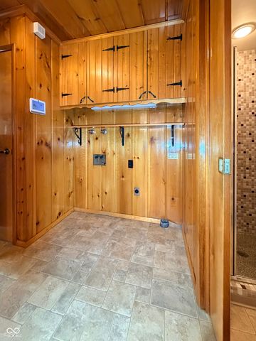 8700 W County Road 600 S, Daleville, IN 47334