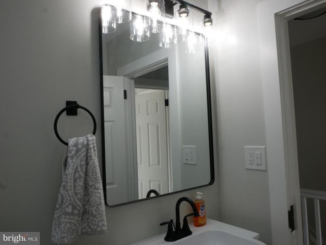 4131 MAYWOOD ST, Philadelphia, PA 19124