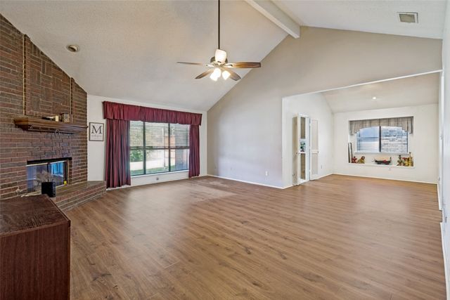 821 Creek Valley Road, Mesquite, TX 75181
