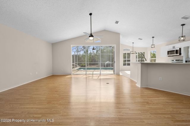 8495 Jayson Drive, Brooksville, FL 34613