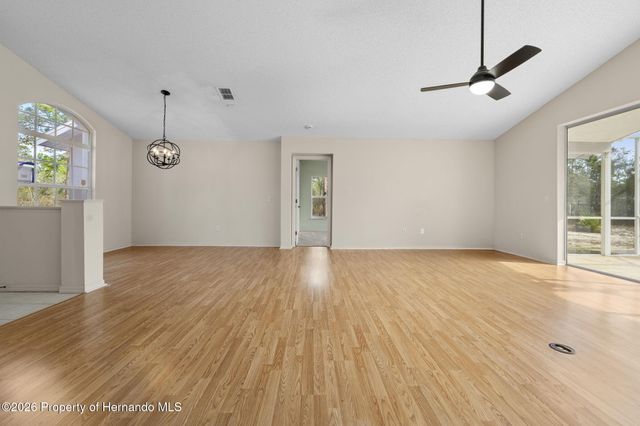 8495 Jayson Drive, Brooksville, FL 34613