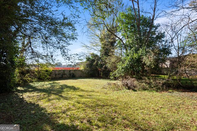 2569 Northview Avenue, Decatur, GA 30028