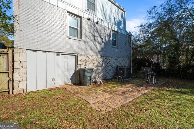 2569 Northview Avenue, Decatur, GA 30028