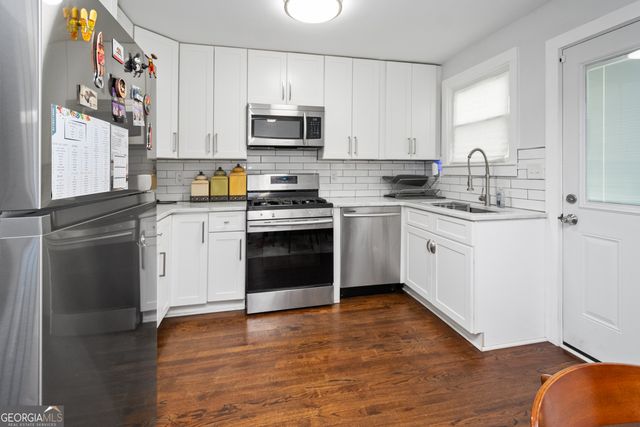 2569 Northview Avenue, Decatur, GA 30028