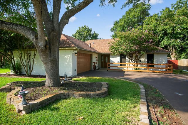 505 Oak Ridge DR, Pflugerville, TX 78660