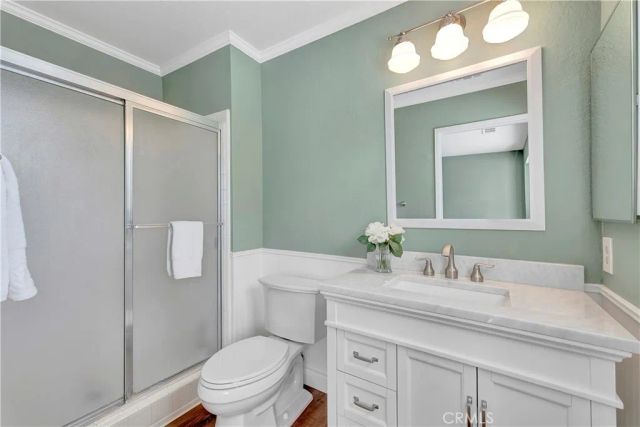 24419 Kingston Court, Laguna Hills, CA 92653