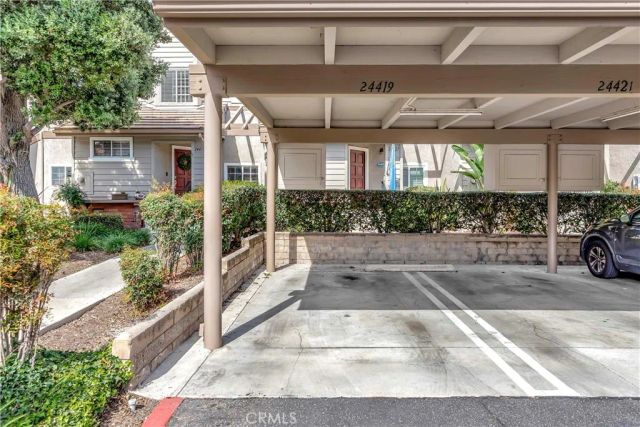 24419 Kingston Court, Laguna Hills, CA 92653