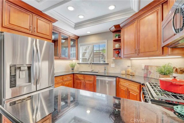 24419 Kingston Court, Laguna Hills, CA 92653