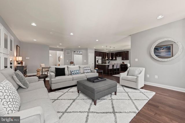 23303 MOUNT MIDDLETON SQ, Ashburn, VA 20148