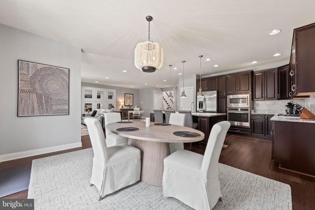 23303 MOUNT MIDDLETON SQ, Ashburn, VA 20148