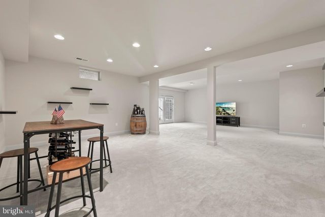 23303 MOUNT MIDDLETON SQ, Ashburn, VA 20148