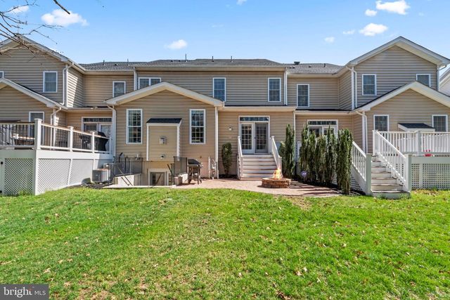 23303 MOUNT MIDDLETON SQ, Ashburn, VA 20148