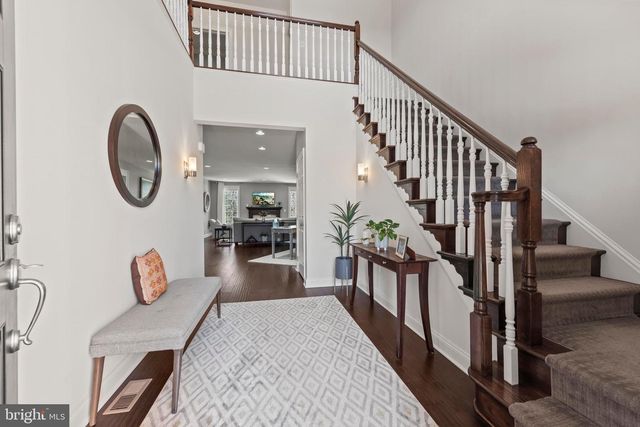 23303 MOUNT MIDDLETON SQ, Ashburn, VA 20148