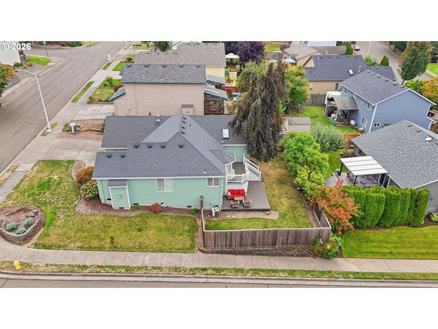 1985 Sw DAYBREAK Way, Troutdale, OR 97060