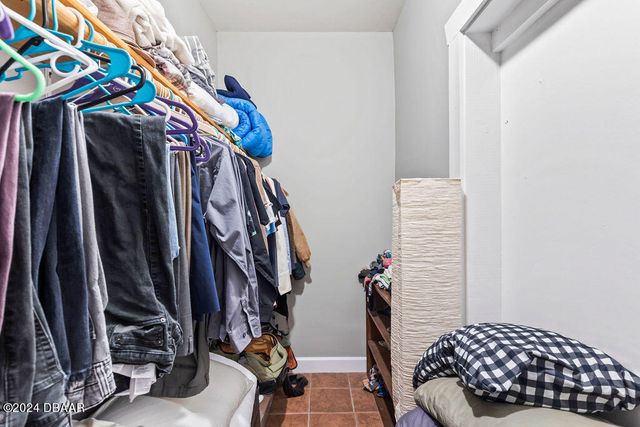 205 E Voorhis Avenue, Deland, FL 32724