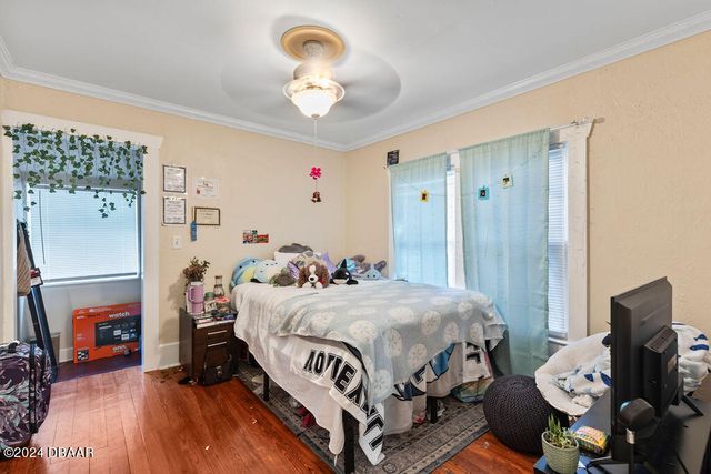 205 E Voorhis Avenue, Deland, FL 32724