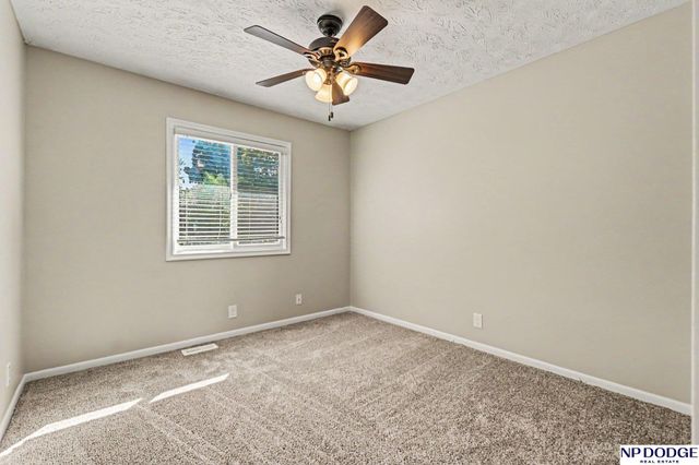 14826 Walnut Grove Circle, Omaha, NE 68137