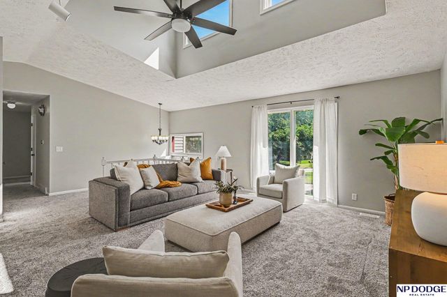 14826 Walnut Grove Circle, Omaha, NE 68137