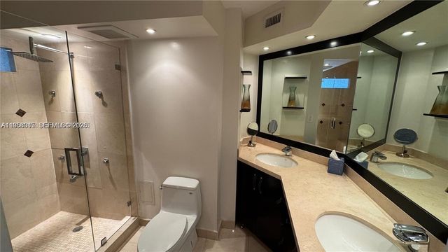 18181 NE 31st Court 1009, Aventura, FL 33160