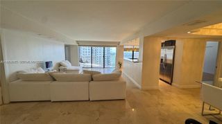 18181 NE 31st Court 1009, Aventura, FL 33160
